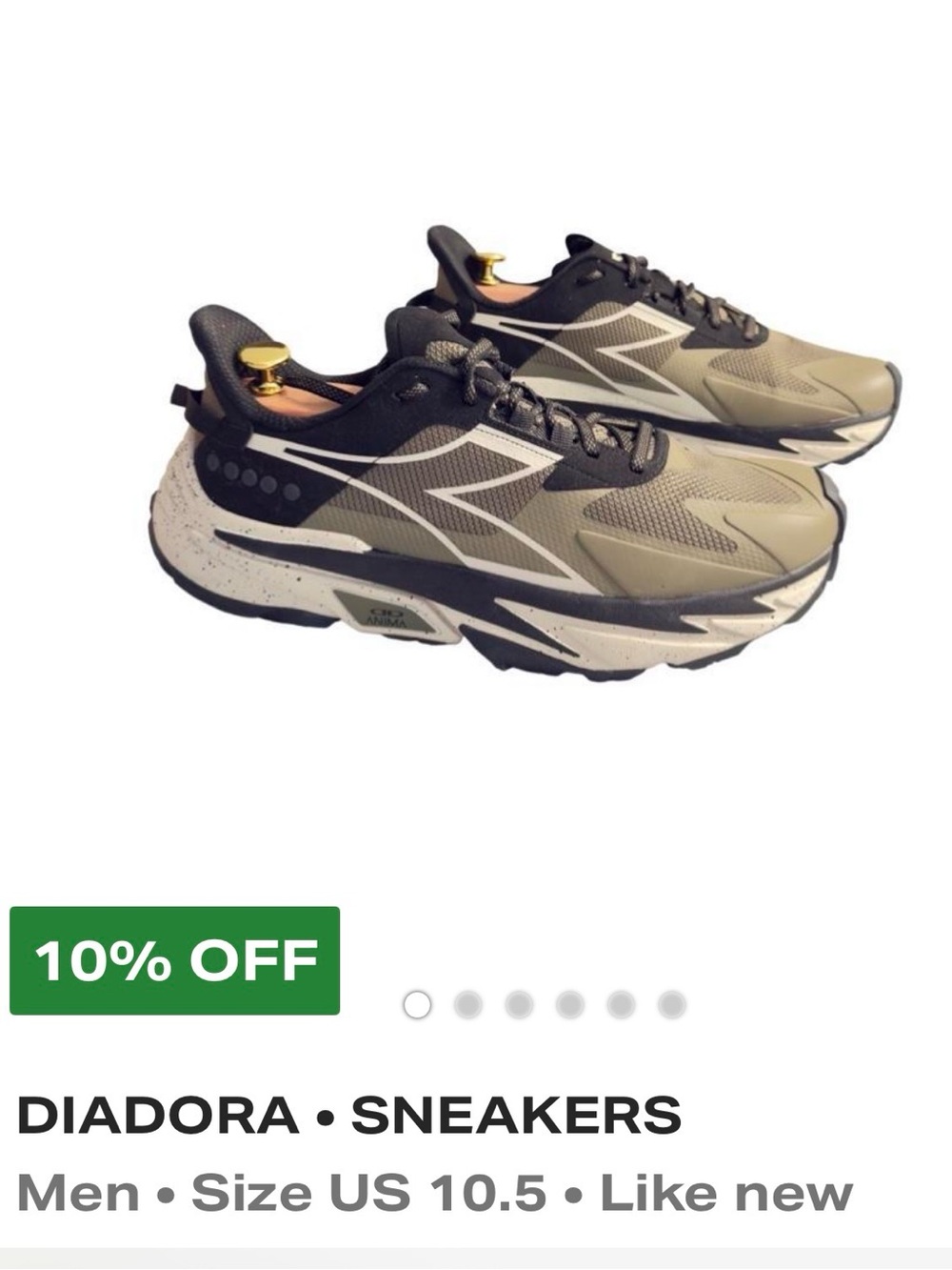 Diadora Men's Sneakers in Olive Green and Black